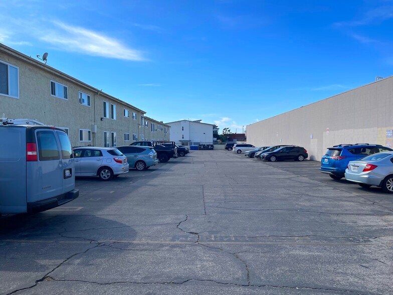 More Photos Of 13103 Barbara Ann St, North Hollywood Apartments For Sale