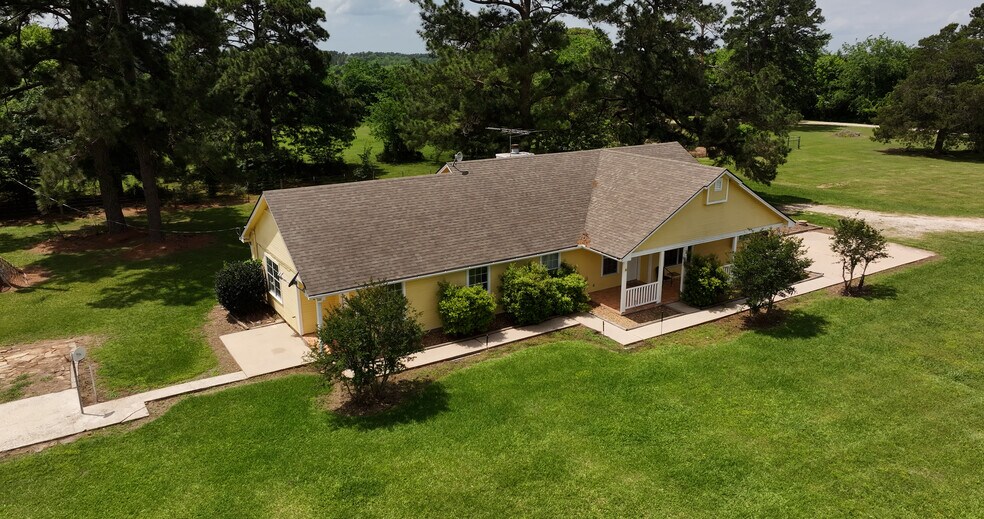 More Photos Of 231 Hostetter Rd, New Waverly Land For Sale