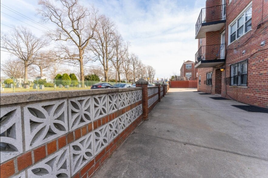 More Photos Of 7962 68th Ave, Middle Village Apartments For Sale