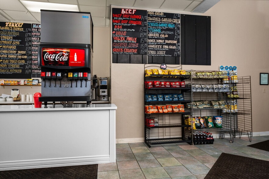 More Photos Of 2569 Charlevoix Rd, Petoskey Restaurant For Sale