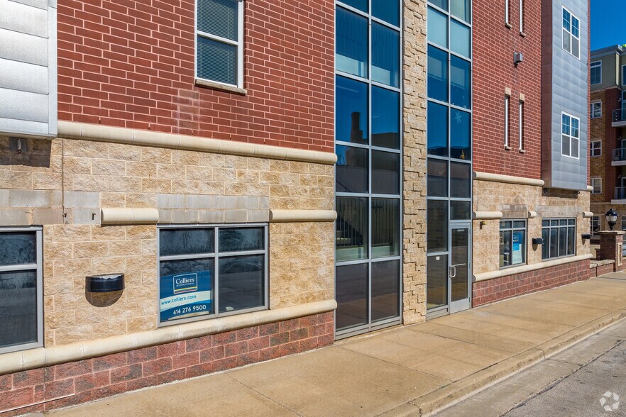 More Photos Of 6330 W Greenfield Ave, West Allis Apartments For Lease