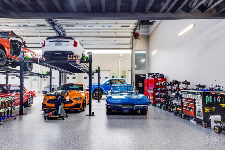 More Photos Of 1435 FM 1463 Rd, Katy Showroom For Sale