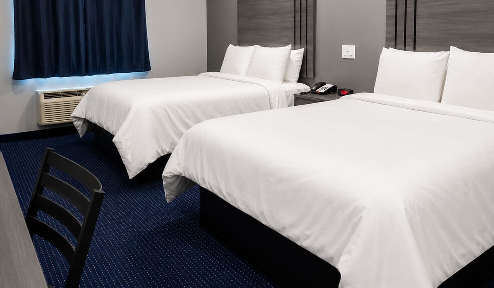 More Photos Of 18031 McKay Dr, Humble Hotel For Sale