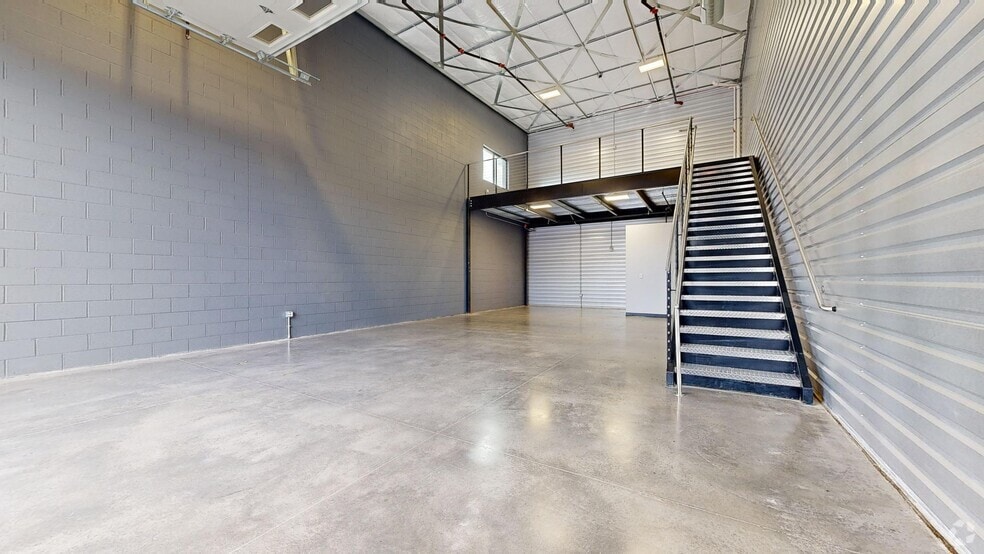 More Photos Of 1010 S Interstate Rd, Castle Rock Showroom For Sale