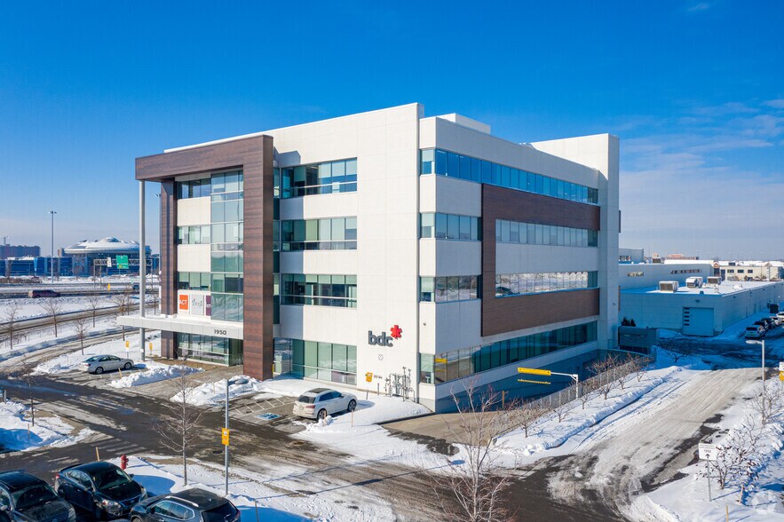 Primary Photo Of 1950 Rue Maurice-Gauvin, Laval Office For Lease