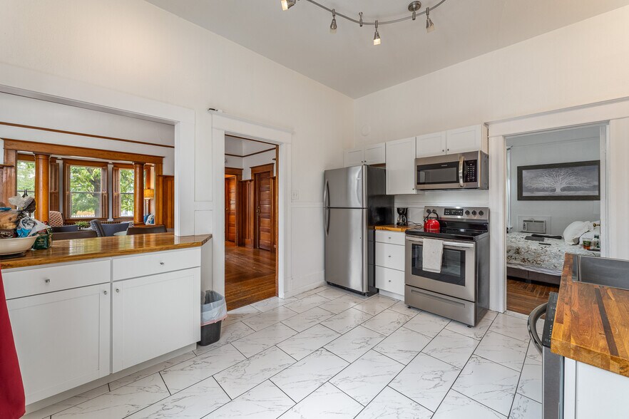 More Photos Of 204 Moran St, Reno Apartments For Sale