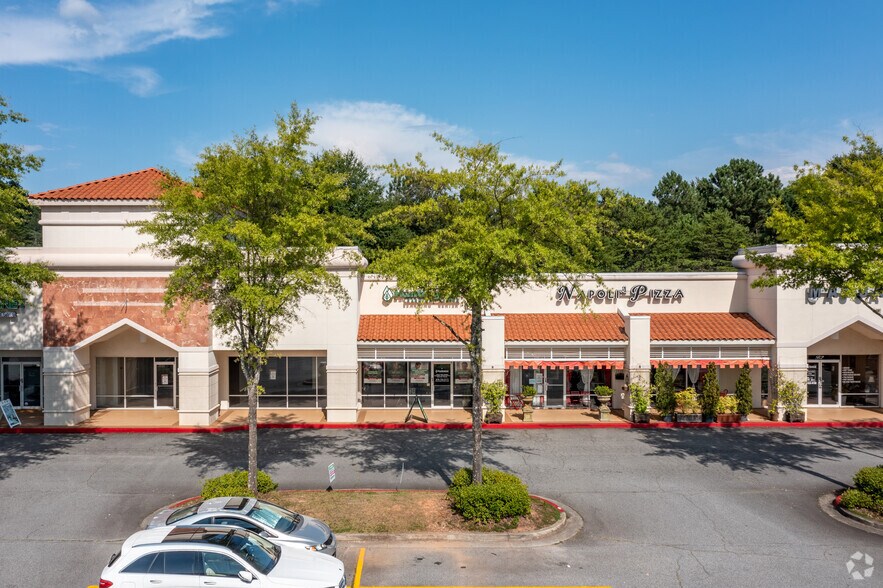 More Photos Of 10305 Medlock Bridge Rd, Duluth General Retail For Lease