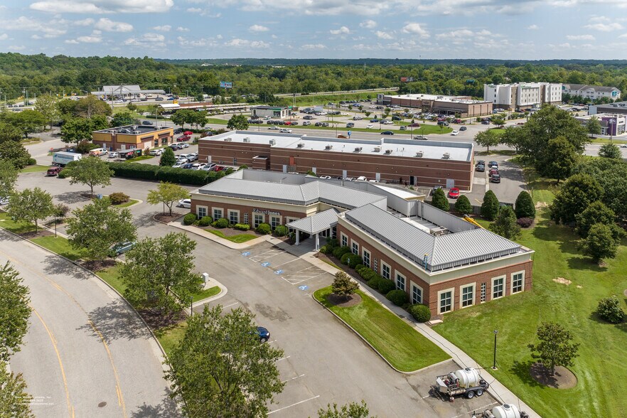 More Photos Of 130 Temple Lake Dr, Colonial Heights Office For Lease