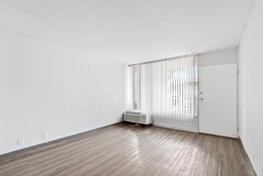 More Photos Of 855 Louisville Rd, Frankfort Apartments For Sale