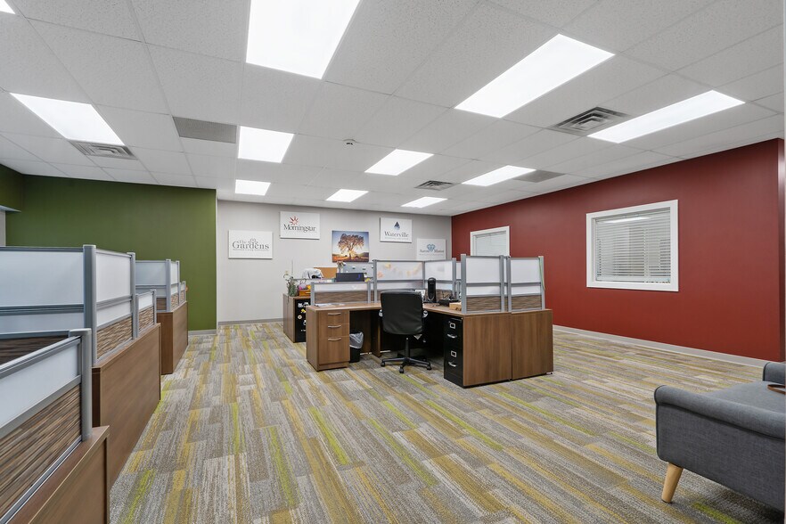 More Photos Of 91 E 1st St, Oswego Office For Sale