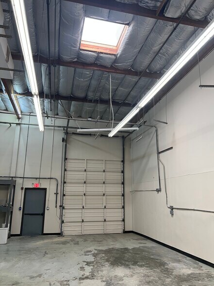 More Photos Of 1181 N 4th St, San Jose Light Manufacturing For Lease