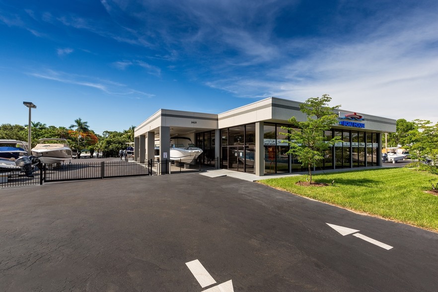 Primary Photo Of 2625 Davis Blvd, Naples Auto Dealership For Sale