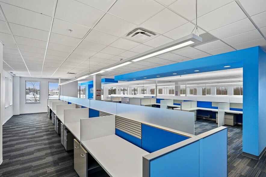 More Photos Of 6950 S Transit Rd, Lockport Office For Lease