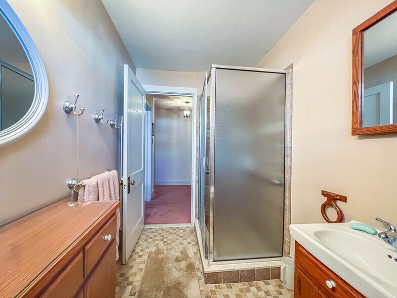 More Photos Of 132 Bellevue Ave, Penndel Office Residential For Sale