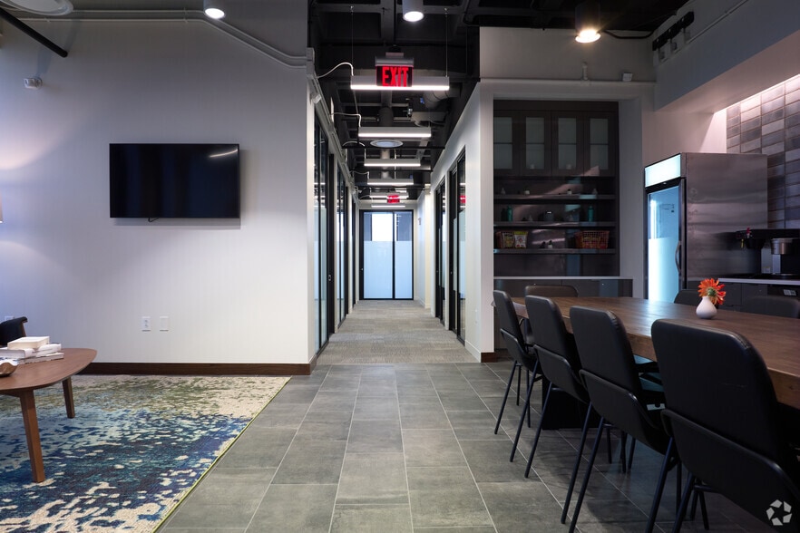 More Photos Of 100 S Clinton Ave, Rochester Coworking Space