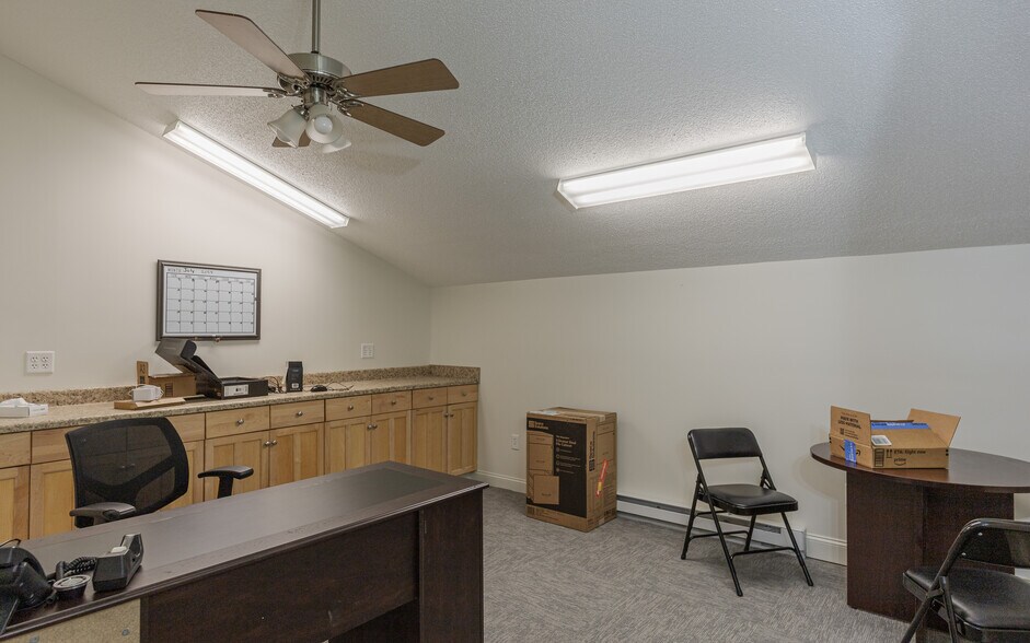 More Photos Of 608 Francestown Rd, Bennington Apartments For Sale