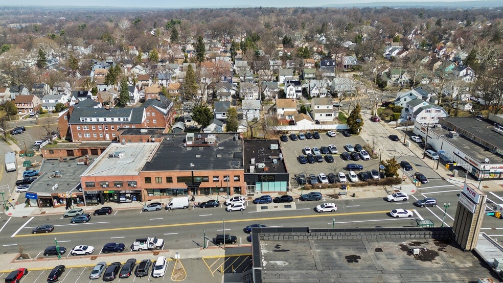 More Photos Of 545-553 Cedar Ln, Teaneck Office For Sale