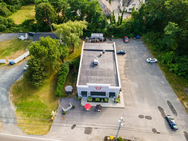 More Photos Of 499 State Rd, Plymouth Restaurant For Sale