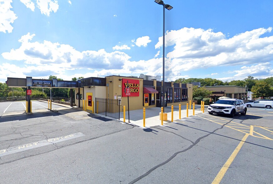 More Photos Of , Baltimore General Retail For Sale