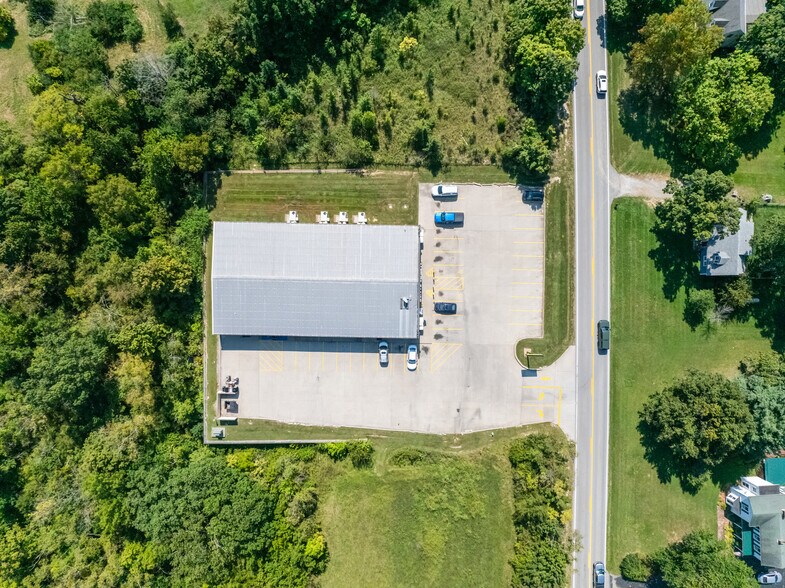 More Photos Of 880 Pendleton Rd, Pendleton Freestanding For Sale