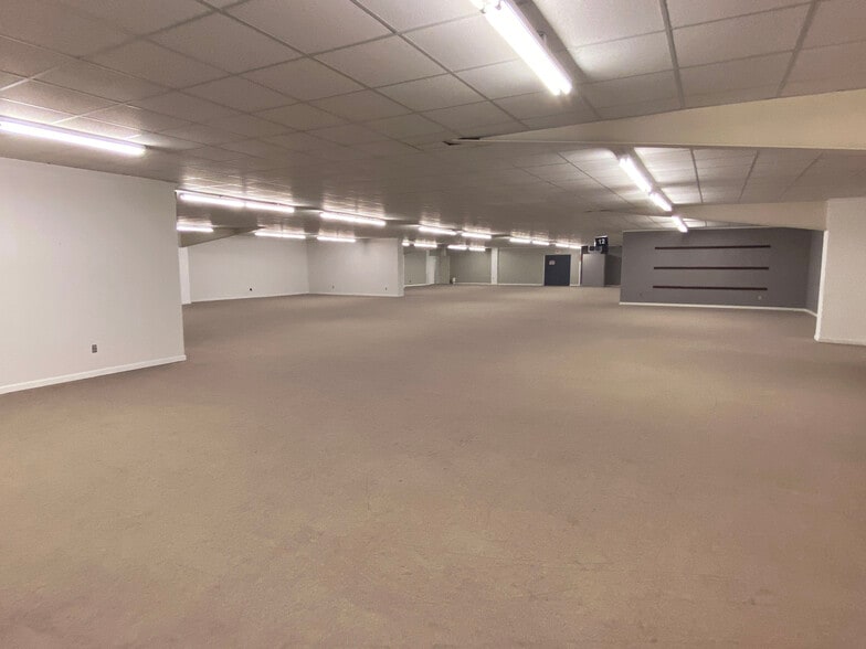 More Photos Of 125 W Vance St, Zebulon Storefront Retail Office For Sale