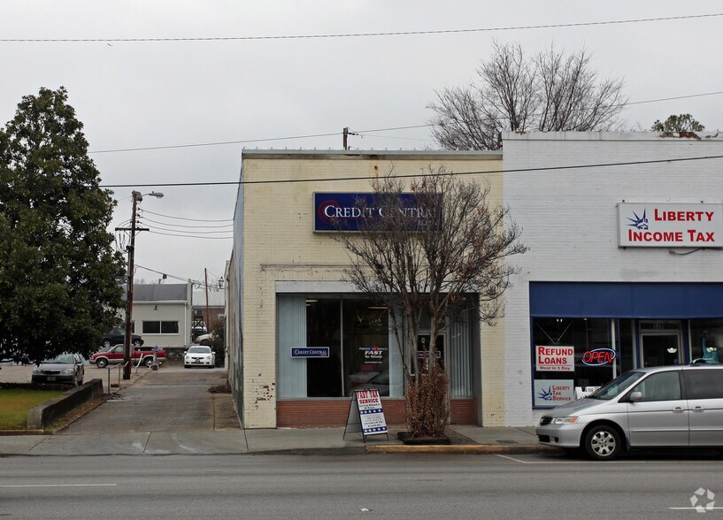 Primary Photo Of 540 E Dekalb St, Camden Storefront For Lease
