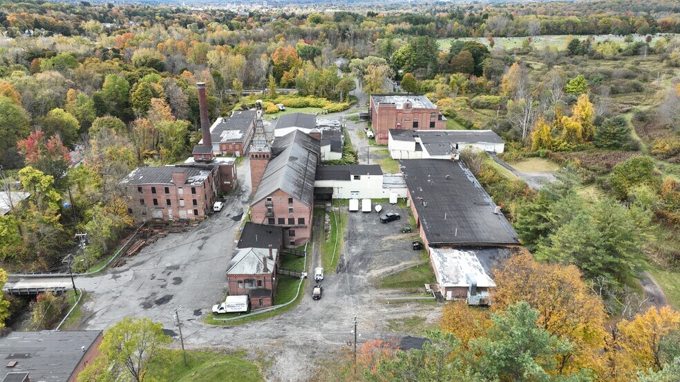 More Photos Of 20 Keeler St, Pittsfield Manufacturing For Sale