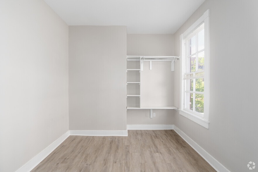 More Photos Of 617-631 W Lexington St, Baltimore Apartments For Lease