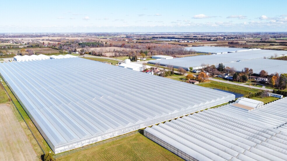 More Photos Of 1506, 1508 1526 County Rd, Kingsville Specialty For Sale