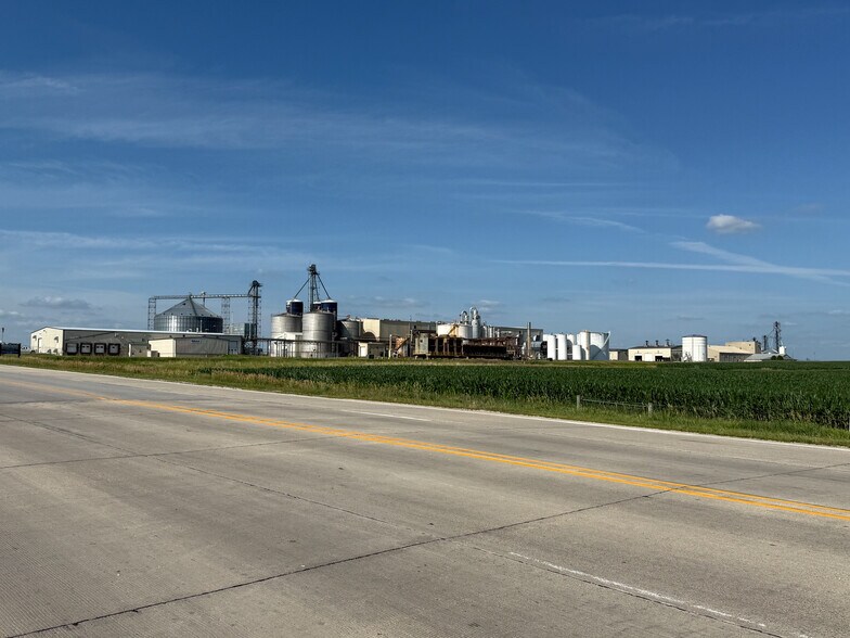 More Photos Of 6059 159th St, Galva Food Processing For Sale