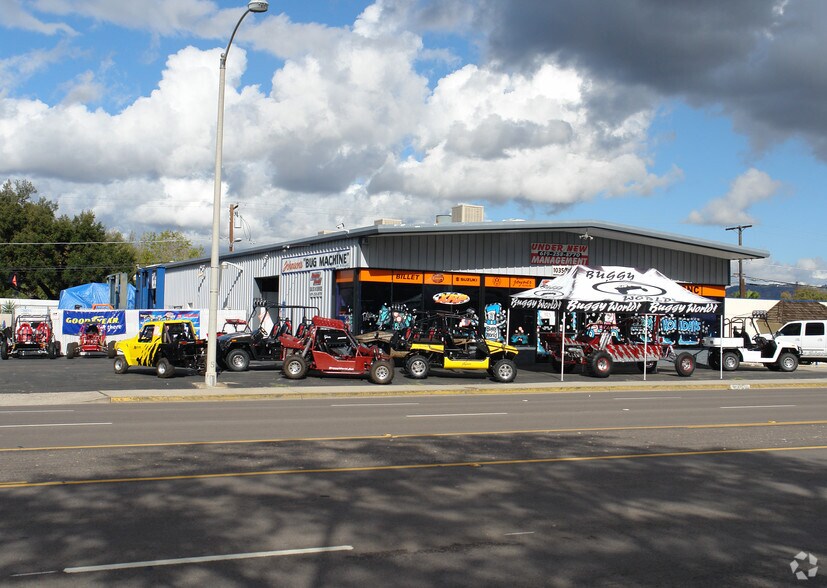 More Photos Of 10350 Mission Gorge Rd, Santee Freestanding For Sale