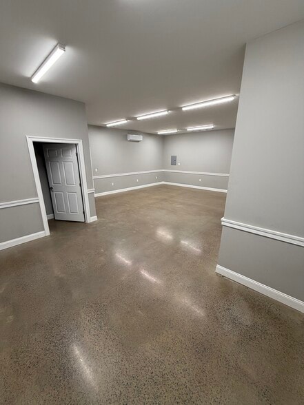 More Photos Of 7931 New York 13, Canastota Office For Lease