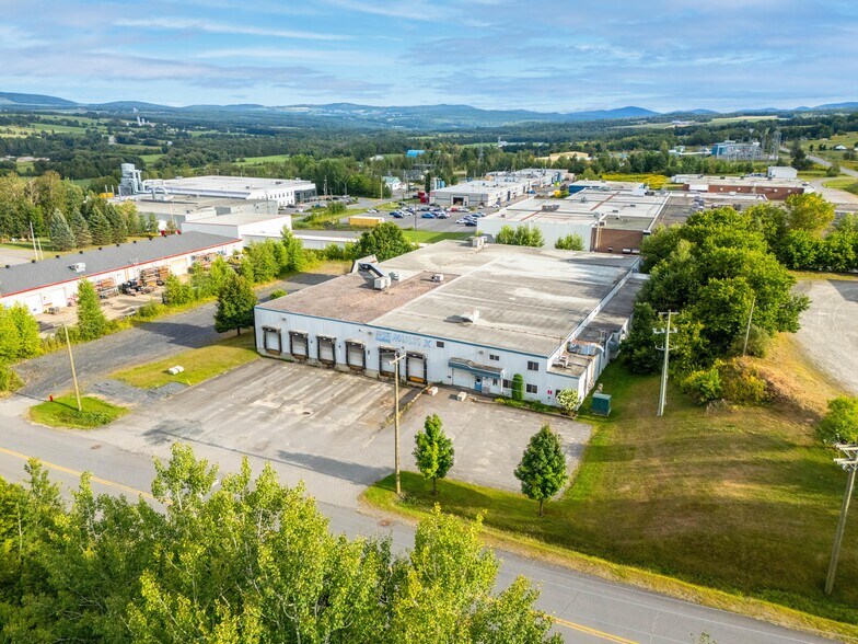 Primary Photo Of 60 Rue Sheard, Coaticook Industrial For Sale