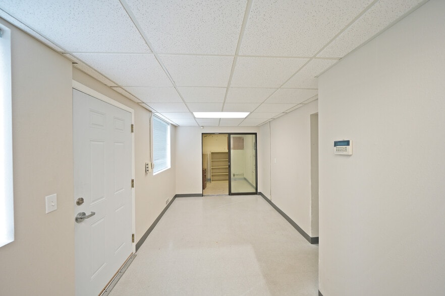 More Photos Of 401 S 12th Ave, Yakima Medical For Sale