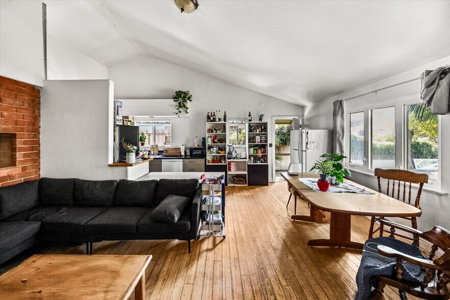 More Photos Of 6880 Pasado Rd, Isla Vista Apartments For Sale