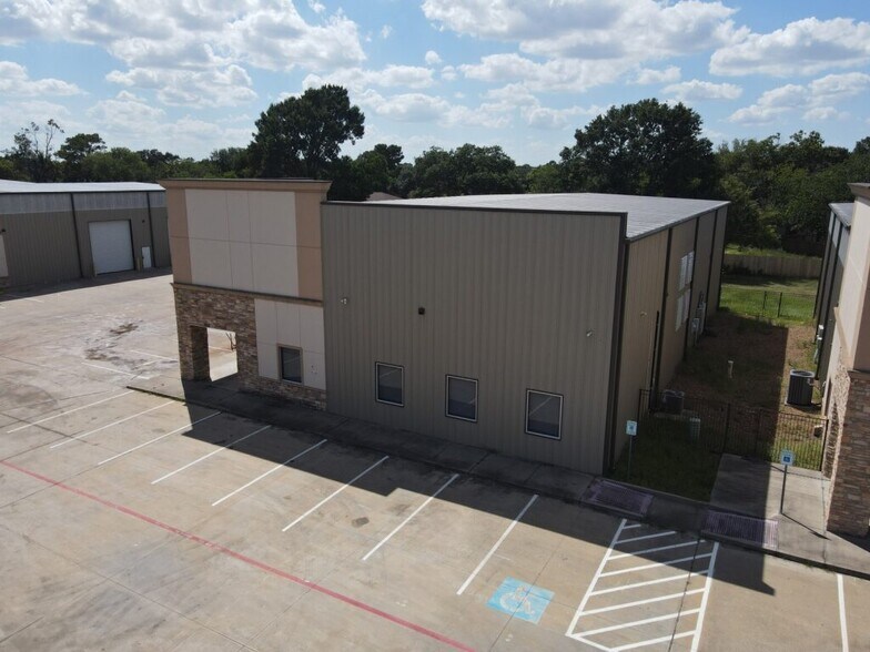 Primary Photo Of 22552 Franz Rd, Katy Warehouse For Sale