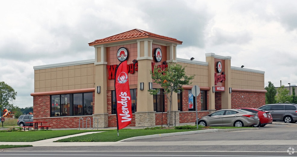 More Photos Of 1960 Hyde Park Rd, London Unknown For Lease