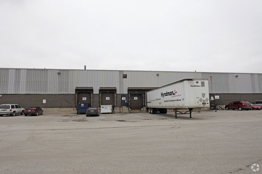 More Photos Of 111 Snidercroft Rd, Concord Warehouse For Lease