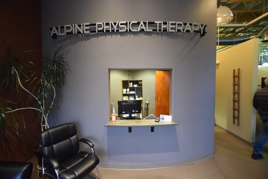 More Photos Of 336 SW Cyber Dr, Bend Loft Creative Space For Lease