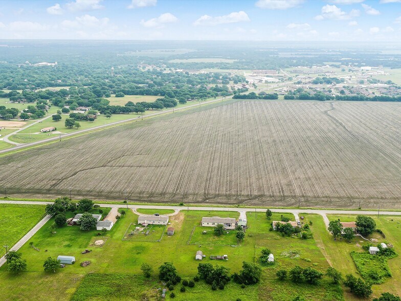 More Photos Of TBD HWY 11, Whitewright Land For Sale