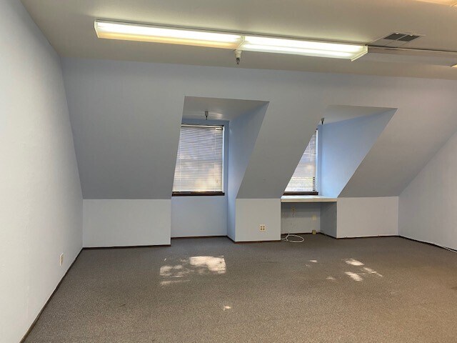 More Photos Of 3053-3073 Jefferson St, Napa Storefront Retail Office For Lease