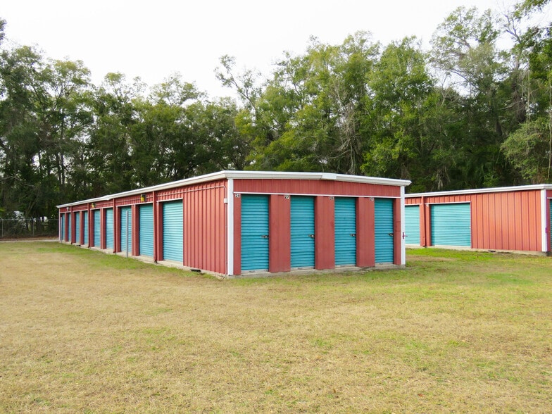 More Photos Of 2150 14th St NW, Chiefland Self Storage For Sale