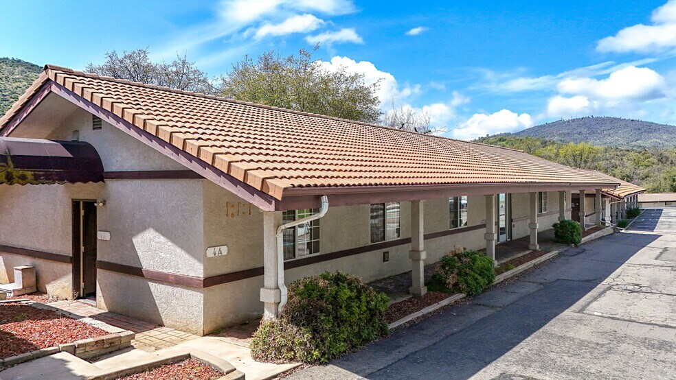 More Photos Of 5320 State Highway 49, Mariposa Office Residential For Sale