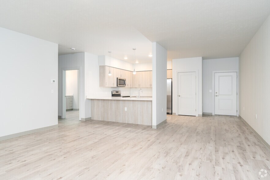 More Photos Of 15922 E Valleyway Ave, Spokane Valley Apartments For Sale