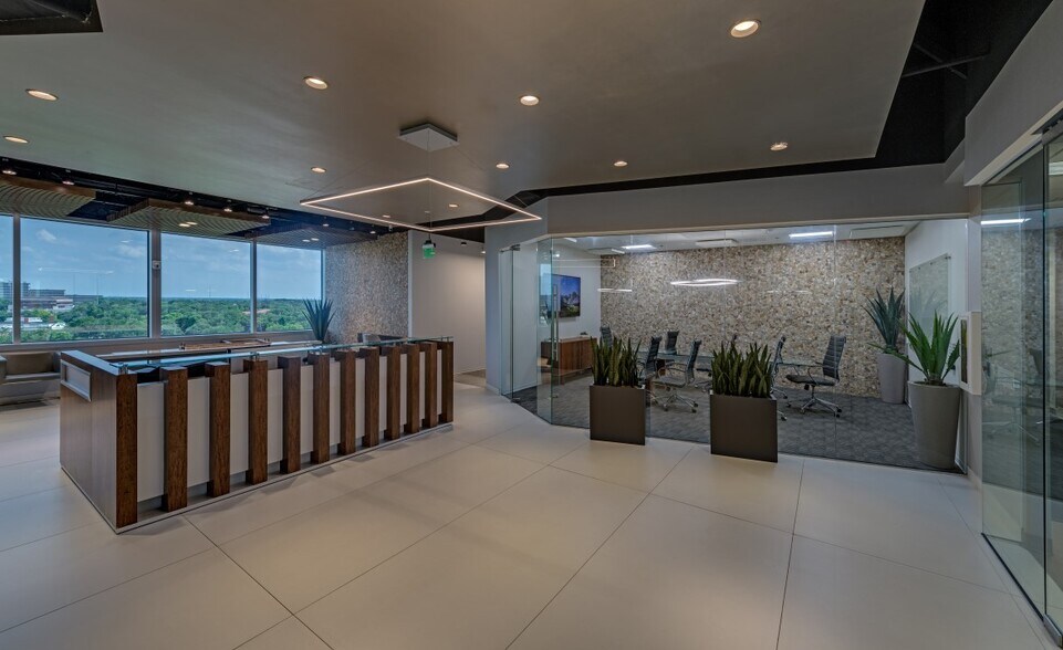 More Photos Of 77 Sugar Creek Center Blvd, Sugar Land Office For Sale