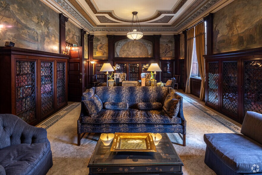 More Photos Of 225 N Charles St, Baltimore Lodge Meeting Hall For Sale