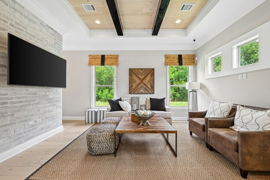 More Photos Of 27735 James Chapel Rd N, Holden Office For Sale