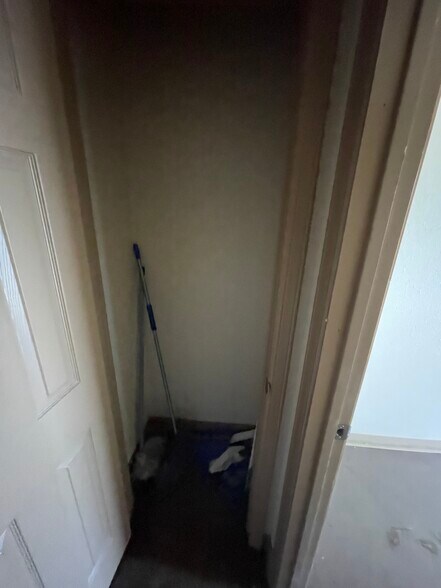 More Photos Of 2006 Oil Mill Rd, Pecos Industrial For Lease