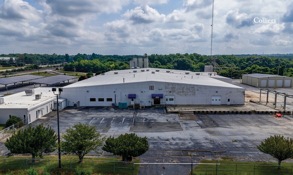 More Photos Of 811 Hamrick St, Gaffney Warehouse For Sale