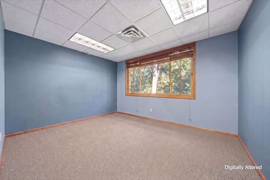 More Photos Of 11979 Cr-11, Burnsville Office For Sale